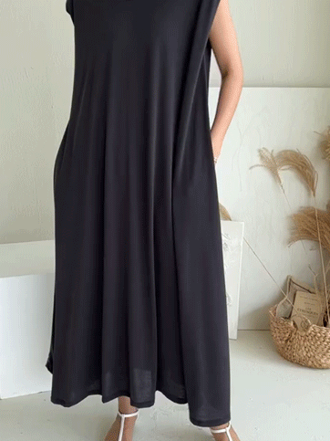 5940 V-Neck Long Dress