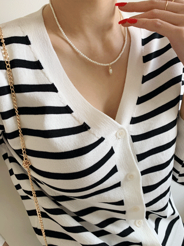 2737 Stripe Buttoned Front Knit Cardigan