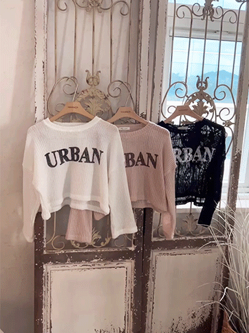 6174 Lettering 3/4 Sleeve Knit Top