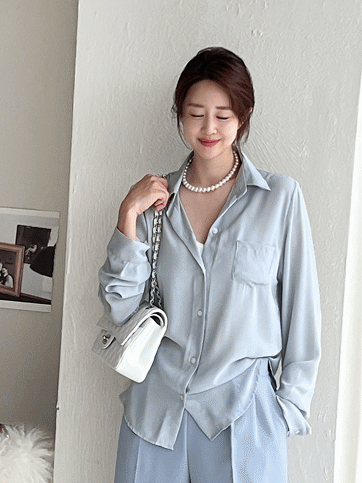 6323 Buttoned Front Loose Fit Shirt