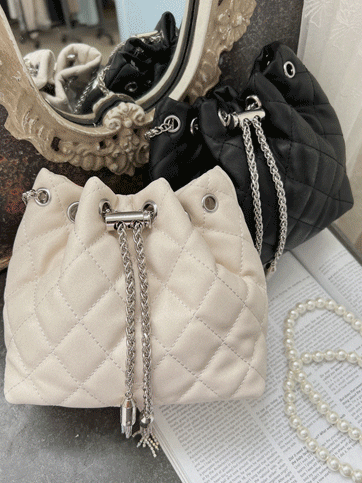 6865 Solid Tone Quilted Bucket Bag