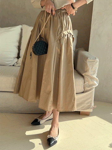 8750 Elastic Waist Flared Long Skirt