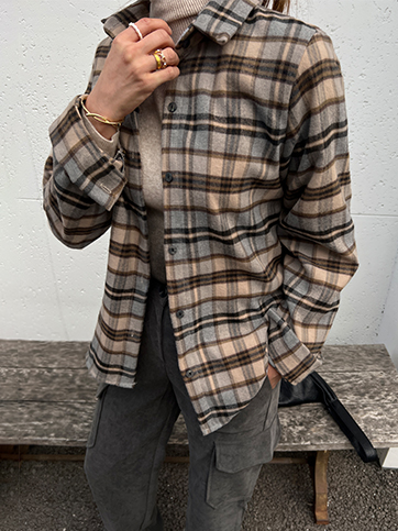 우콘토 겉기모체크셔츠