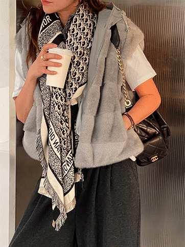 폴네브 리버시블후드베스트