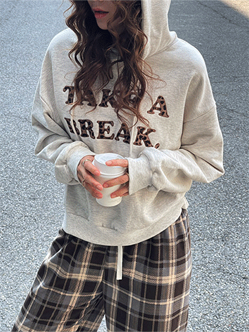 카린쿠 패치후드티