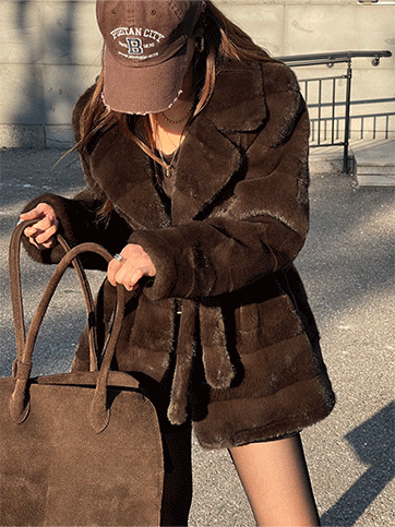 베샤코 퍼벨트자켓