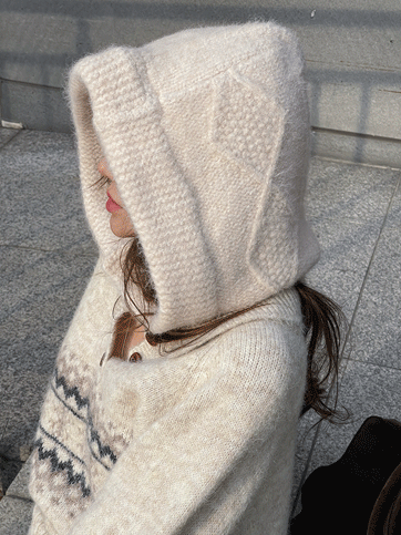 투한브 니트바라클라바