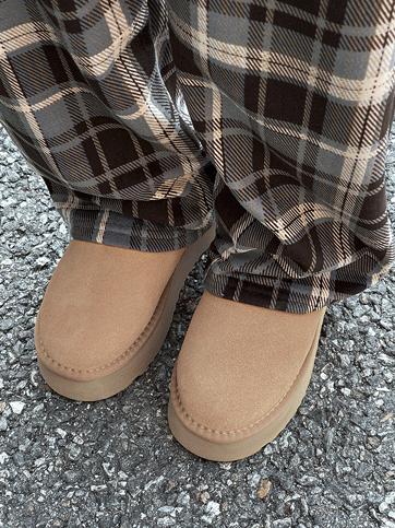 주론하 소가죽숏어그부츠