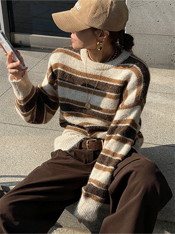 초렌브 단가라라운드니트