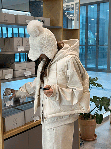 아벤쿠 노카라패딩베스트