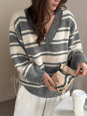 도멜프 브이넥박시니트