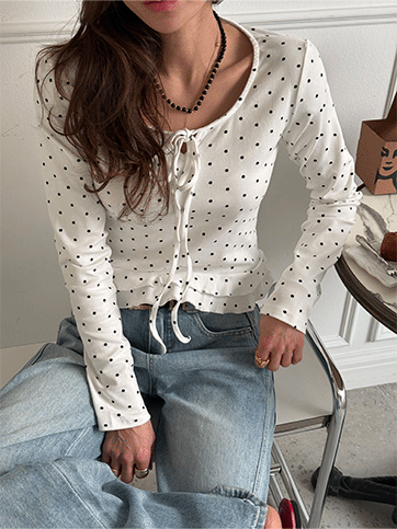 아콘모 도트프릴리본티