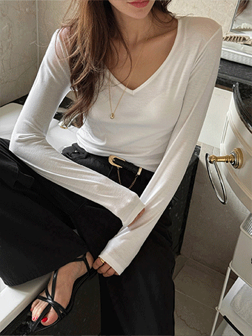 로린베 브이넥긴팔티