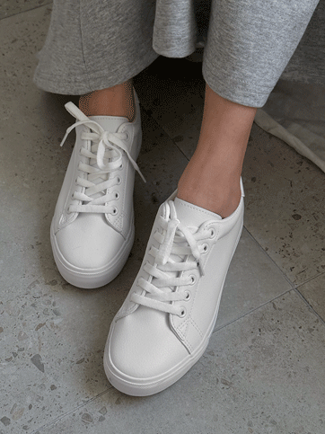 셀히본 소가죽스니커즈