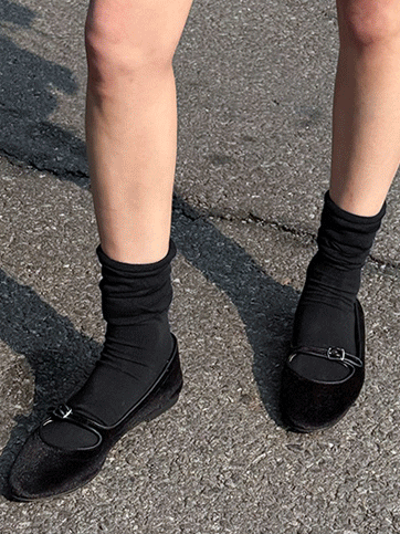 헨티야 시스루스판니삭스